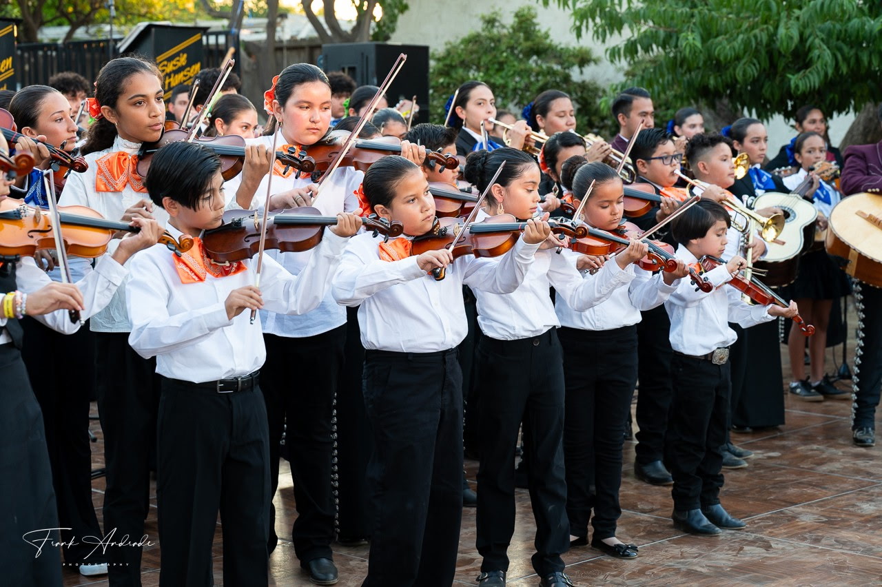 Art in the Park has been a Tradition in the City of San Fernando 