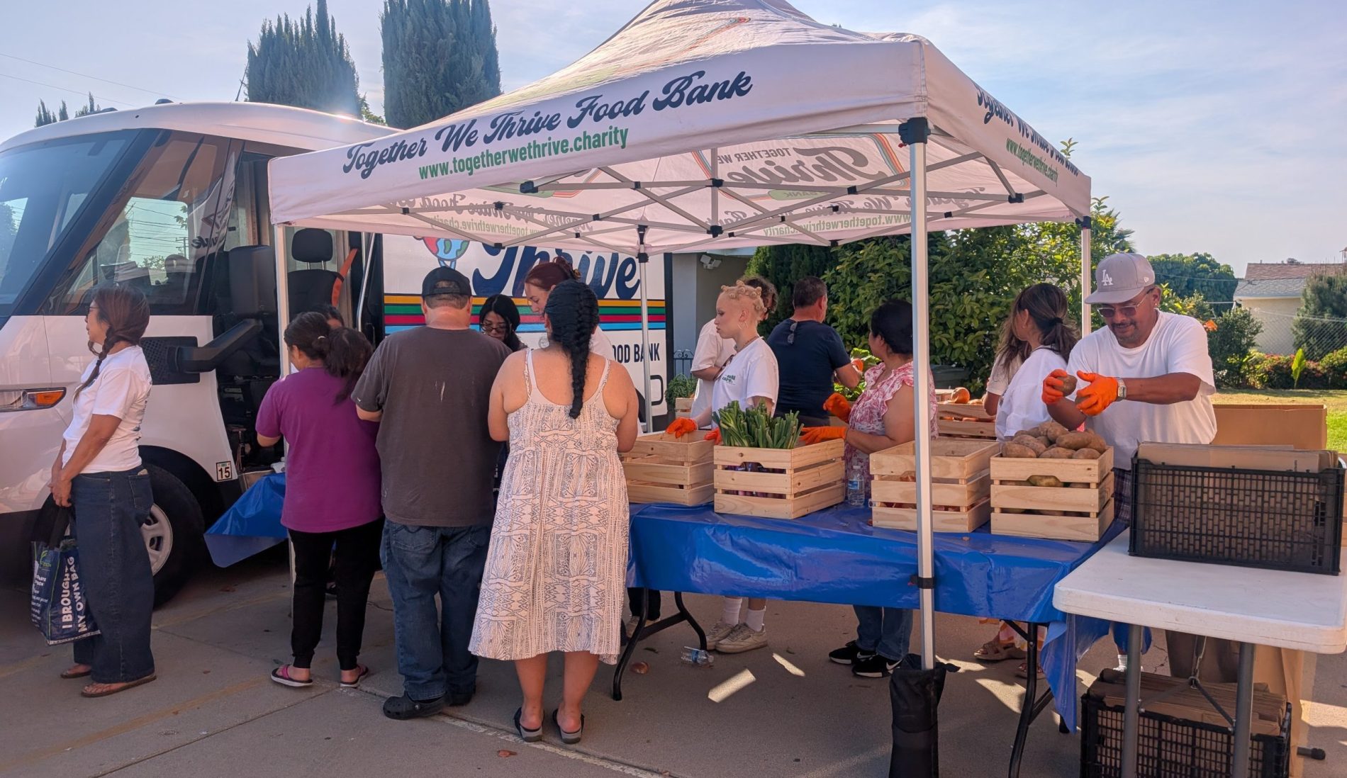Together We Thrive Food Bank Brings Free Produce to the City of San Fernando Every Week - The San Fernando Valley Sun